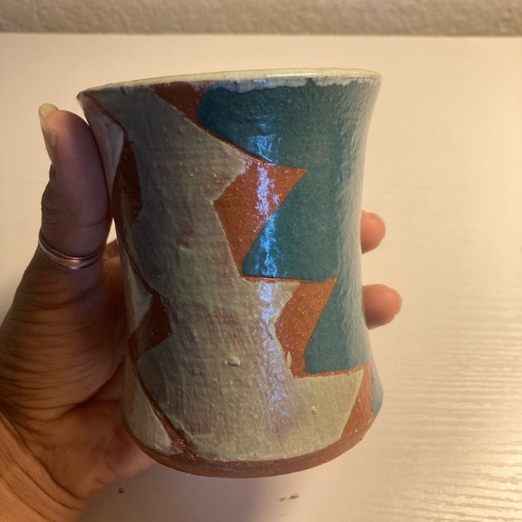 Vintage Signed Studio Pottery Cup Mug 1984 - Picture 6 of 9